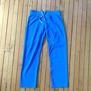 FIGS XS/P scrub pants